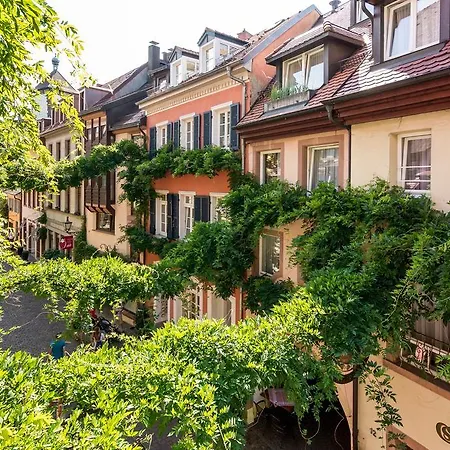 Kreuzblume & Restaurant Hotel