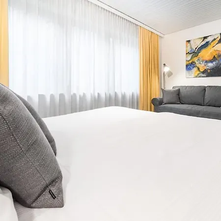 Kreuzblume & Restaurant 3* Friburgo de Brisgovia