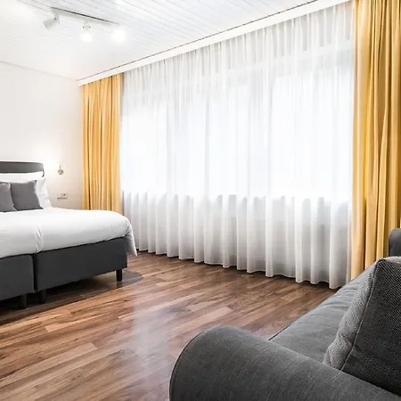 Kreuzblume & Restaurant 3*