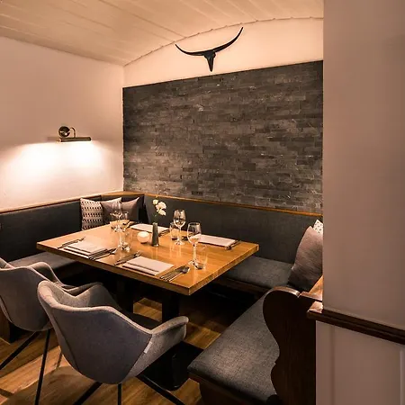 Kreuzblume & Restaurant Hotel