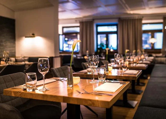 Kreuzblume & Restaurant Hotel 3*